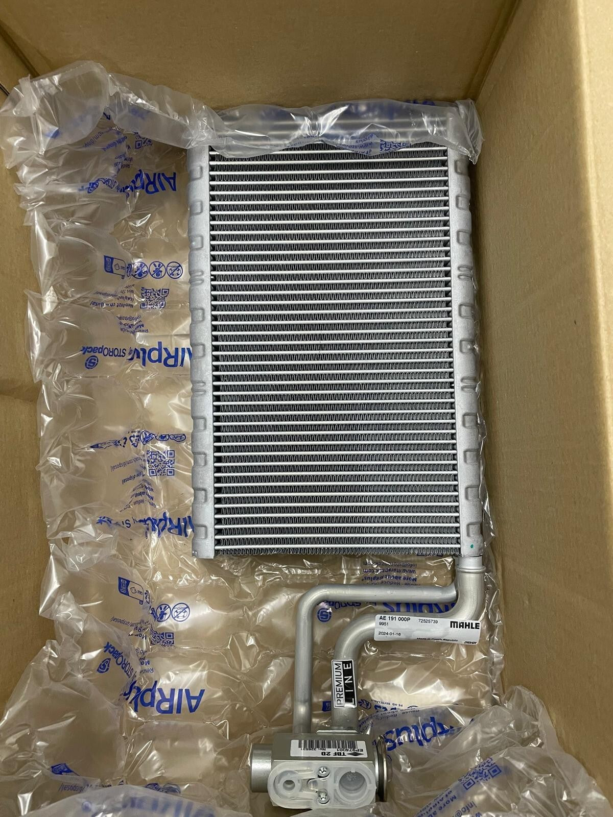 1 x  MAHLE Premium Line Aircon Evaporator AE191000P for MAN Euro 6 81619206043