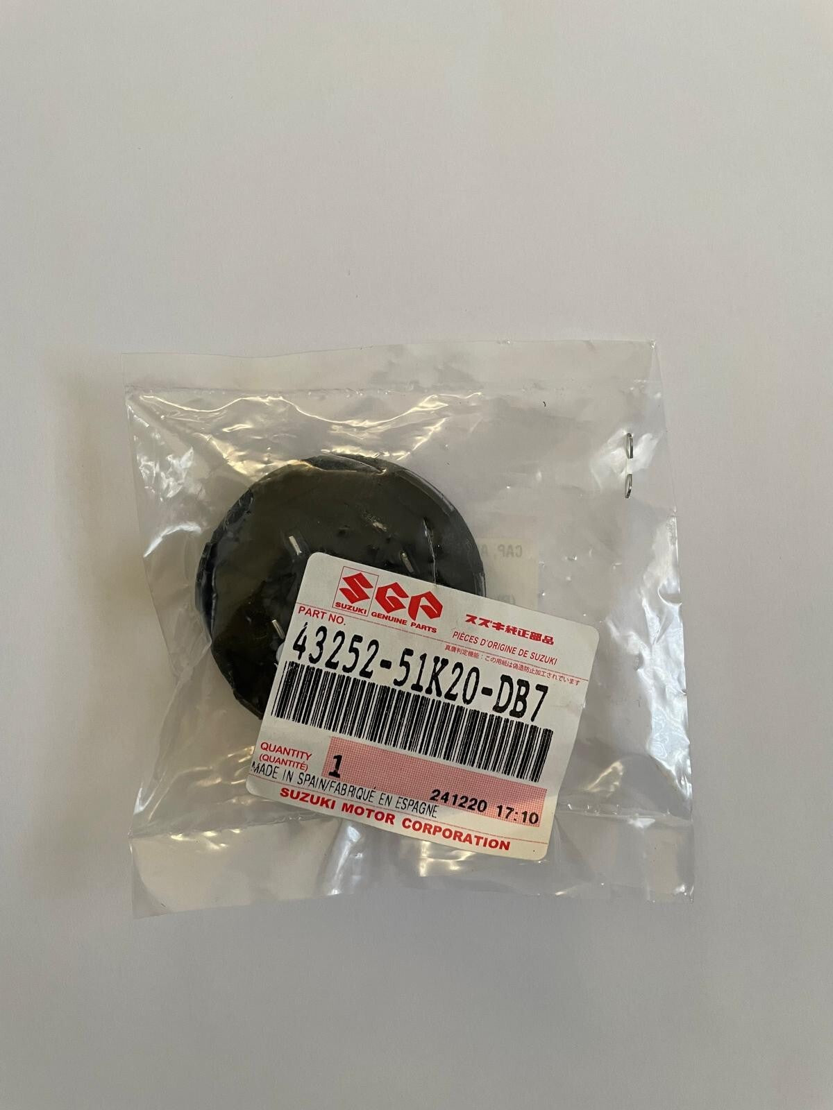 Suzuki Genuine Wheel Centre Caps 4325251K20 DB7