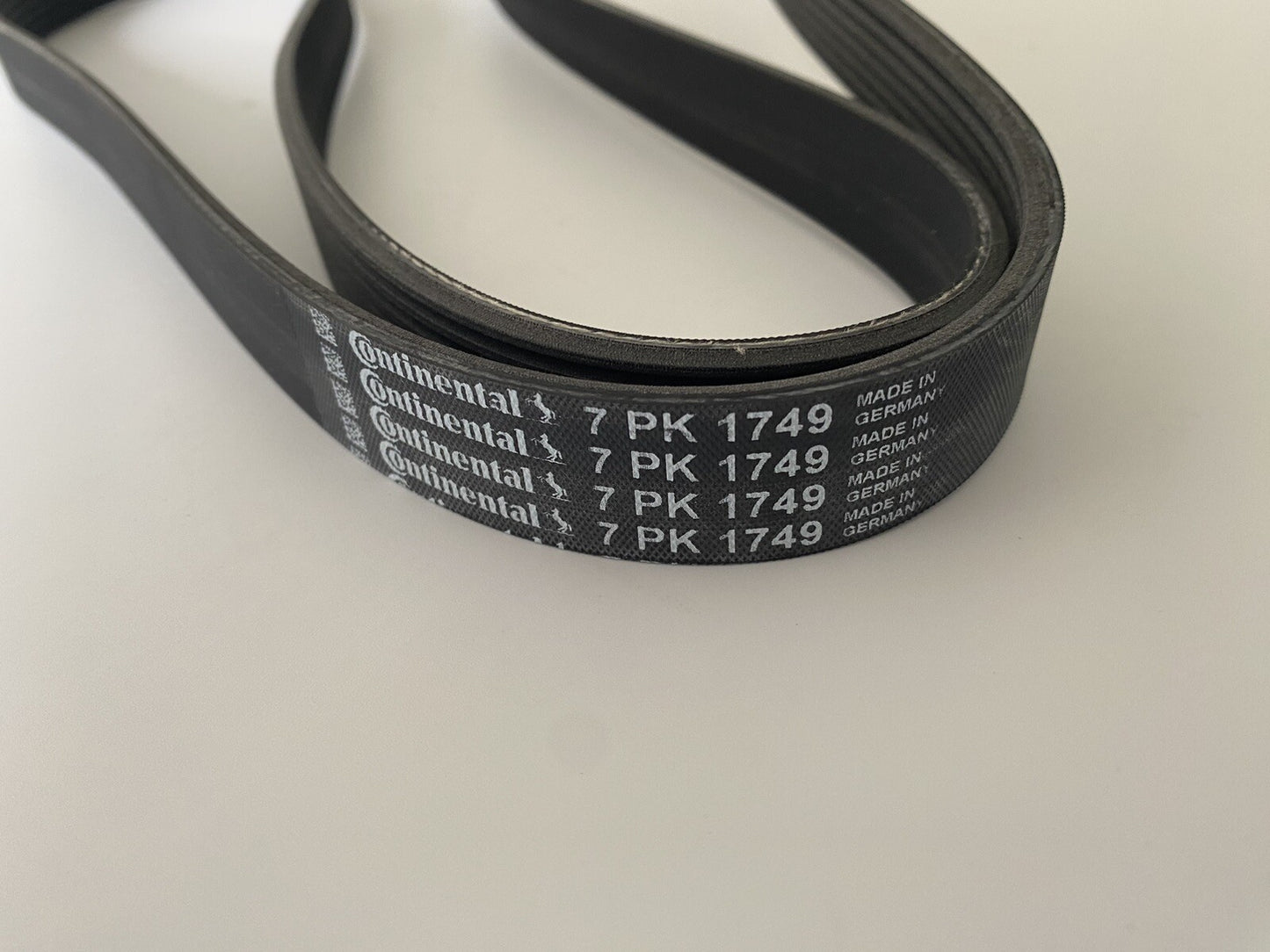 1 x 7PK1749 Drive Belt 1638698,1812162,1458919,119205985R,7PK1753,7PK 1750